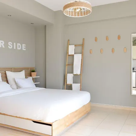 Apartment F & B Collection - Escape Avenue *